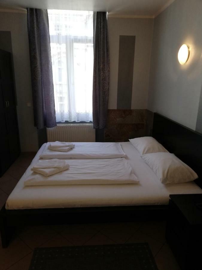 Angel Hotel Frankfurt am Main Eksteriør billede