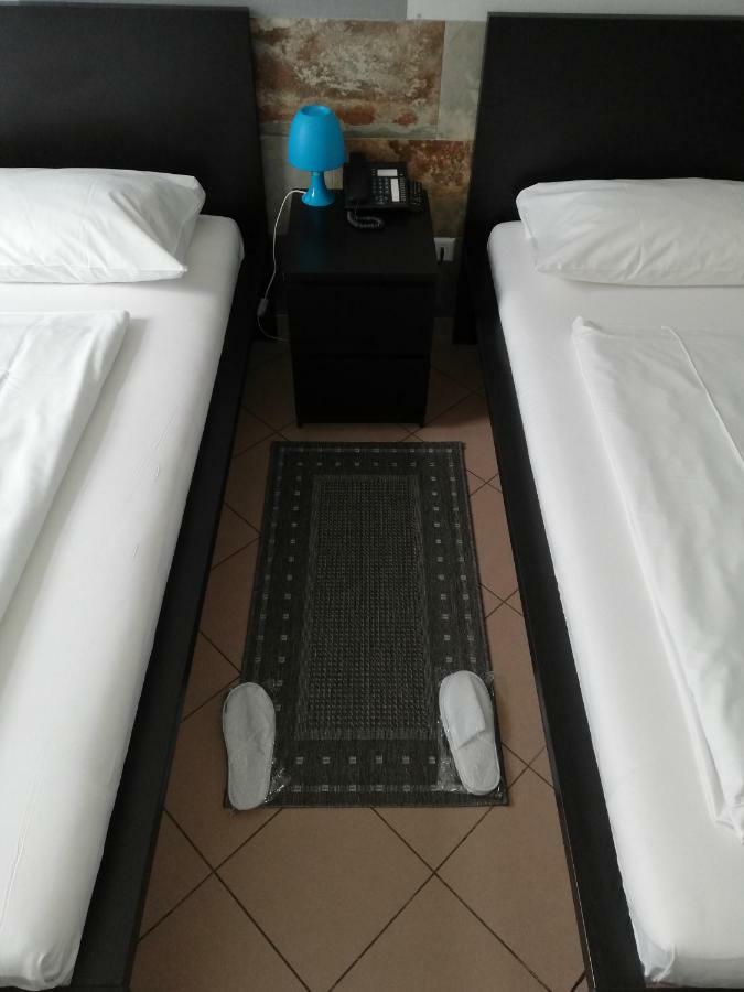 Angel Hotel Frankfurt am Main Eksteriør billede